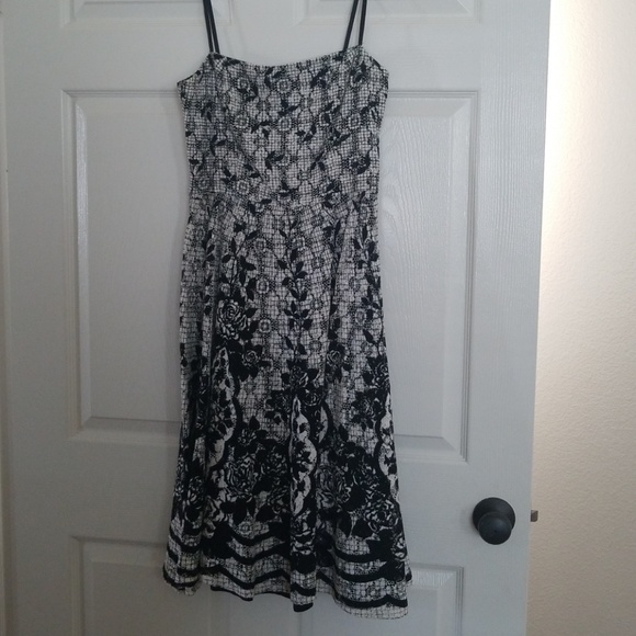 Carmen Marc Valvo Dresses & Skirts - CMV Dress